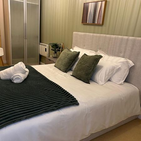 Central Birmingham City Apartment -Smart Tv - Free Parking Onsite Екстериор снимка