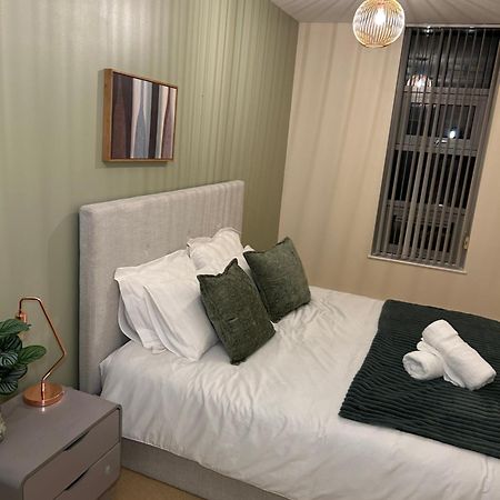 Central Birmingham City Apartment -Smart Tv - Free Parking Onsite Екстериор снимка